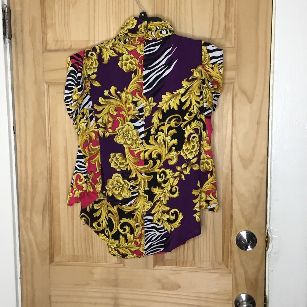 Shirt - Picture 2 of 3